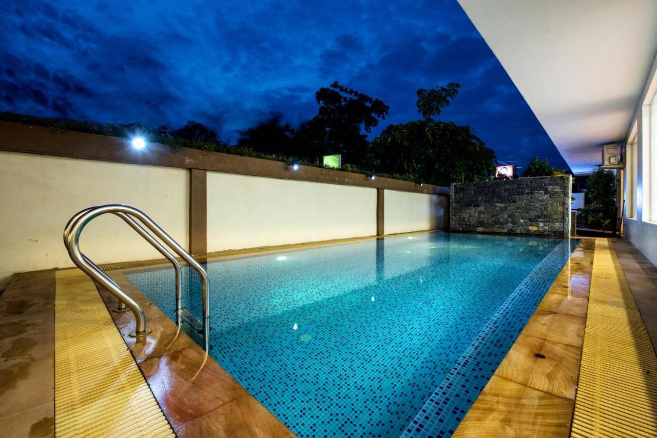 Sky Garden Hotel Siem Reap Bagian luar foto